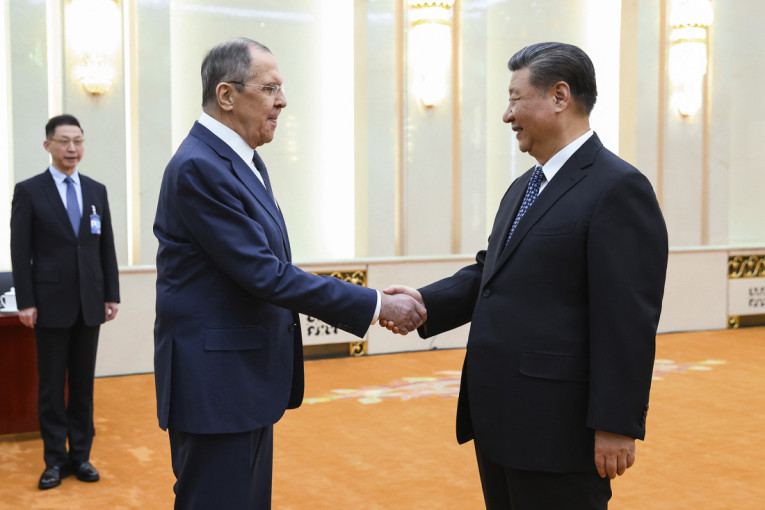 Lavrov na sastanku sa Si Đinpingom: Rusija i Kina će ostvariti planirane strateške ciljeve, bez obzira na pokušaje da se obuzdaju (VIDEO)