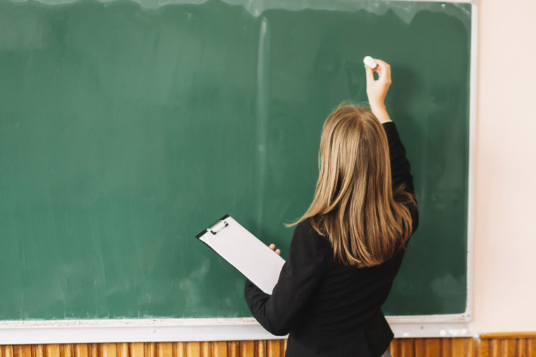 Krvavi Mesec nad Srbijom: Nebeski spektakl u nedelju uveče!