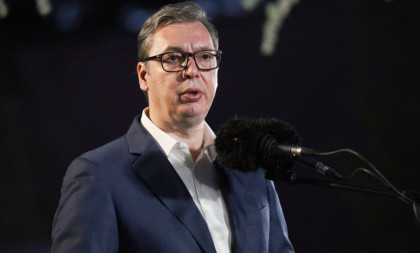 "Strpaćemo Vučića u sanduk!": Pojavile se nove jezive pretnje upućene predsedniku Srbije! (FOTO)