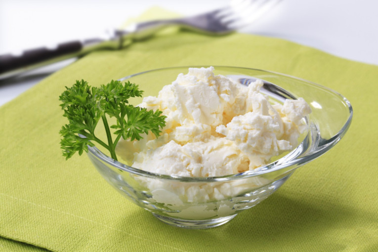 Recept dana: Sočna gibanica gužvara, idealna za doručak uz jogurt ili kiselo mleko