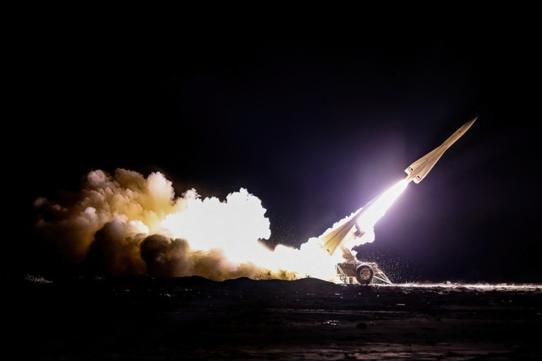 Šta su balističke rakete koje je Iran ispalio na Izrael: Smrtonosni projektili koji imaju veliki domet