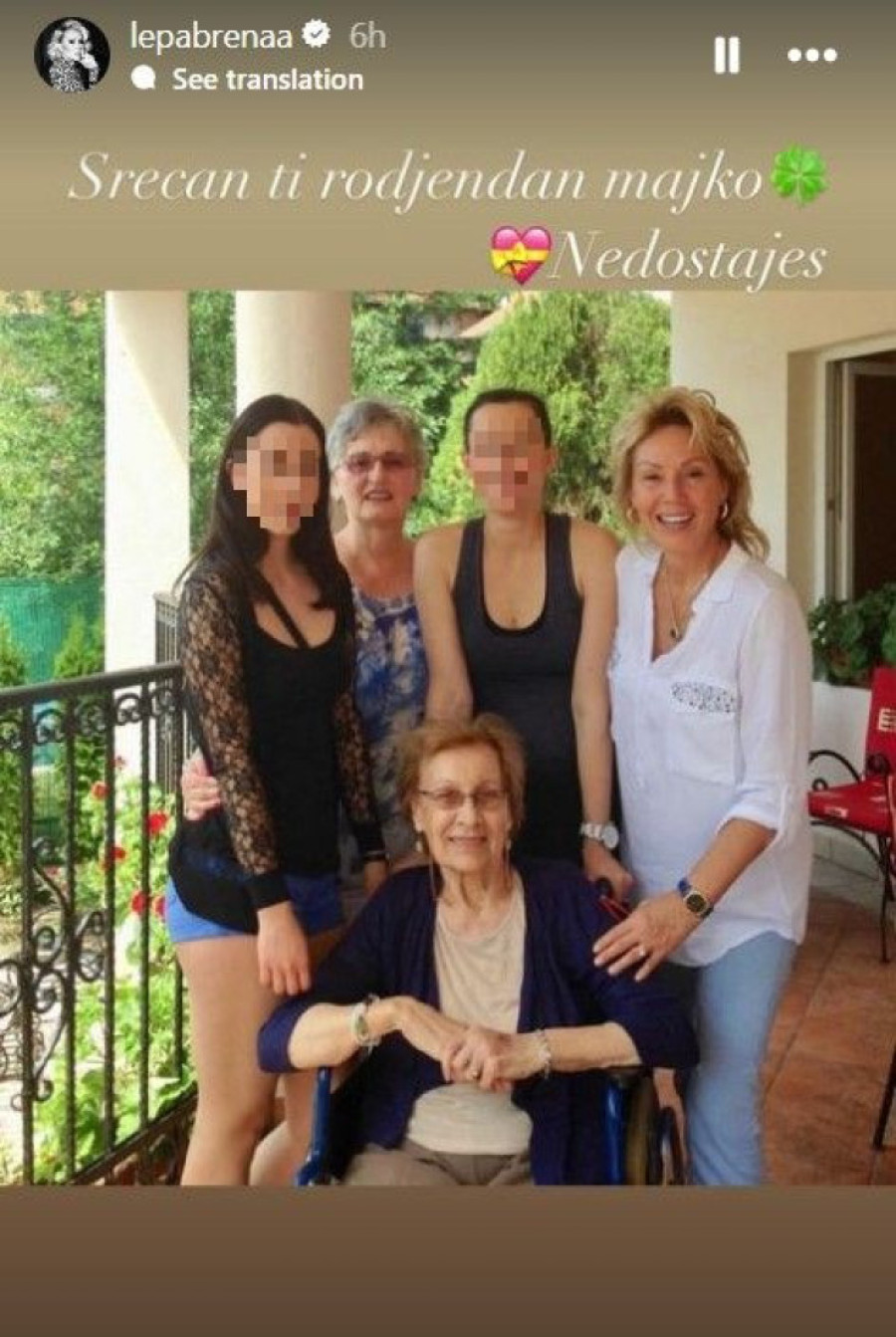 Lepa Brena nije mogla da zadrži suze kada je nju pomenula: Uvek mi je govorila da veruje u mene