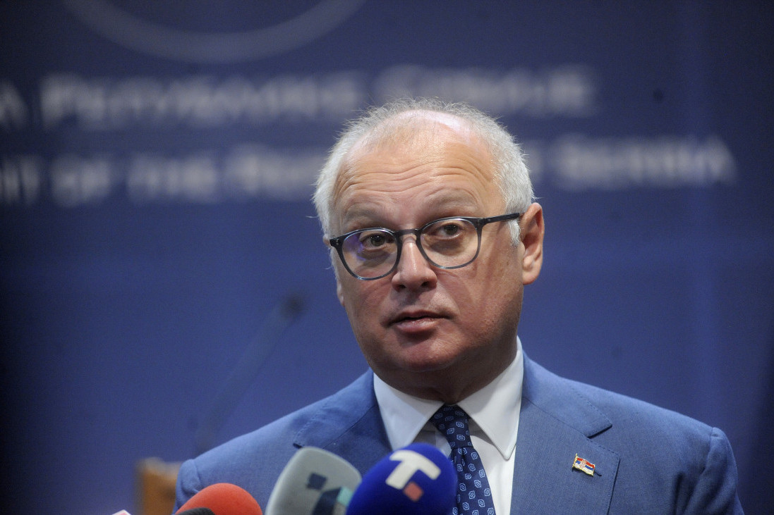 Vesić: Završena zamena signalizacije na bivšem auto-putu kroz Beograd, od danas moto-put