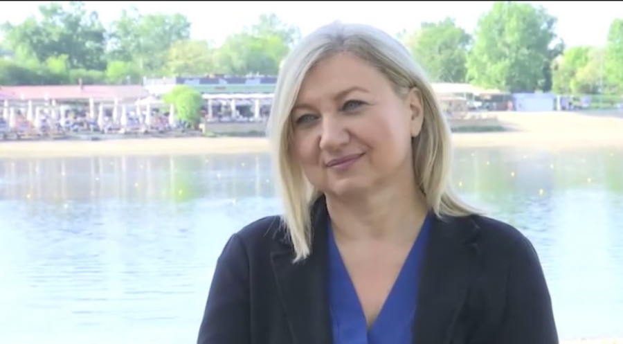 Zbog vrućine ljudi padaju po ulicama ko snoplje! Hitna pomoć zatrpana pozivima, a evo koju grešku svi prave kada neko kolabira na ulici