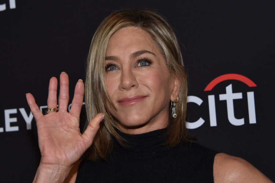 Zaljubio se u Dženifer Aniston, poslao joj novac, a onda usledio hladan tuš: Šok priča Britanca!