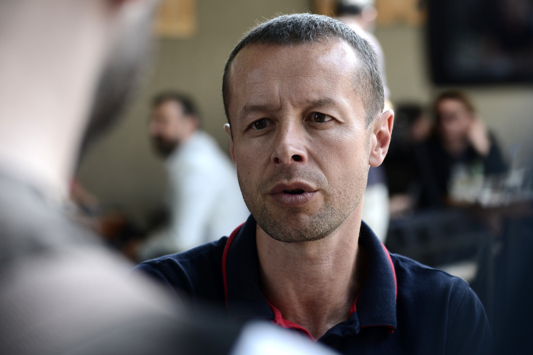 Pevačica uhvatila partnera sa drugom devojkom, a onda doživela horor: "Udarao me je i šutirao"