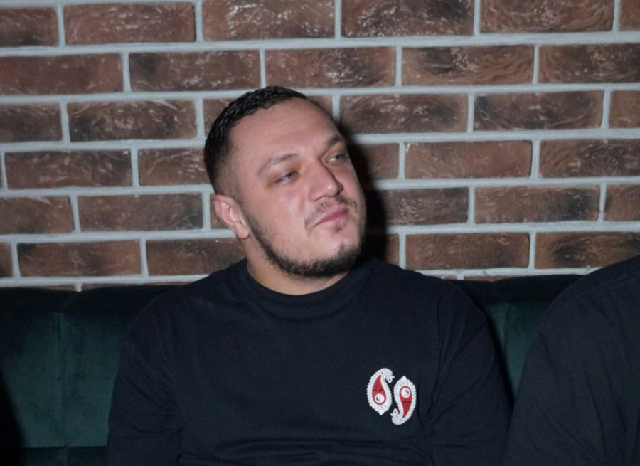 "Ništa me više ne zanima!" Gastoz napravio cirkus ispred zgrade "Pinka"