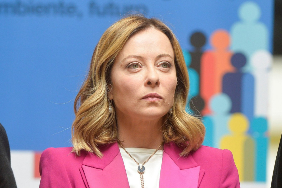 Le Pen za “ujedinjavanje” sa Meloni: Pozvala je da formiraju "super-grupu" u Evropskom parlamentu