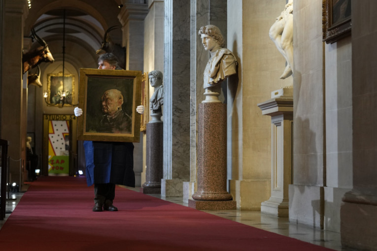 "Da li ću biti naslikan kao heruvim ili buldog?": Portret Vinstona Čerčila na aukciji (FOTO)
