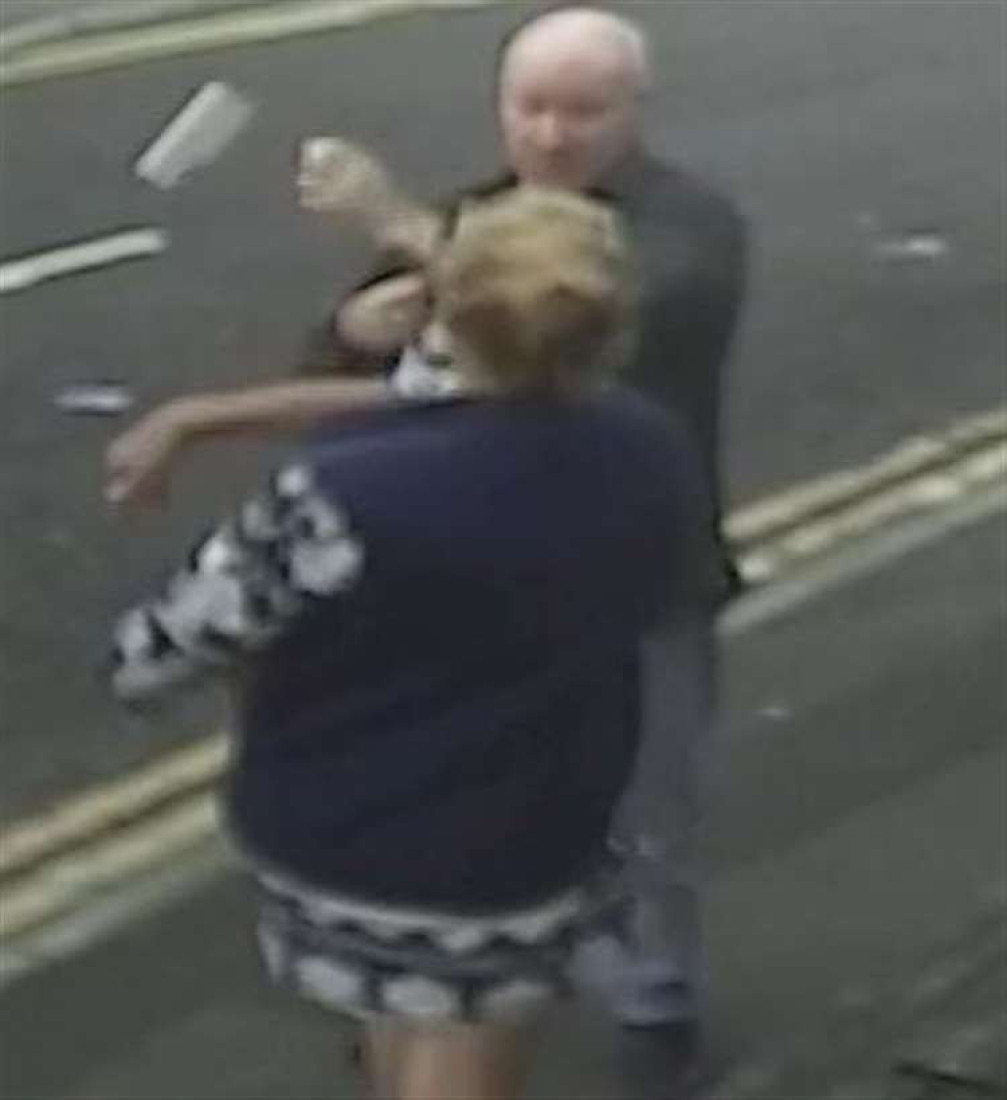 Vlasnika paba bivša snaja ubila dok je pričao s policijom! Hteo da prijavi da mu preti, a onda je ona uzela nož i izbola ga nasmrt! (FOTO)