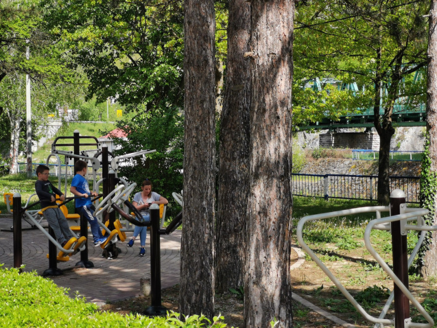 Ekspanzija turizma u Ovčarsko-kablarskoj klisuri: Netaknuta lepota i srednjovekovni manastiri privlače goste i za Prvi maj (FOTO)