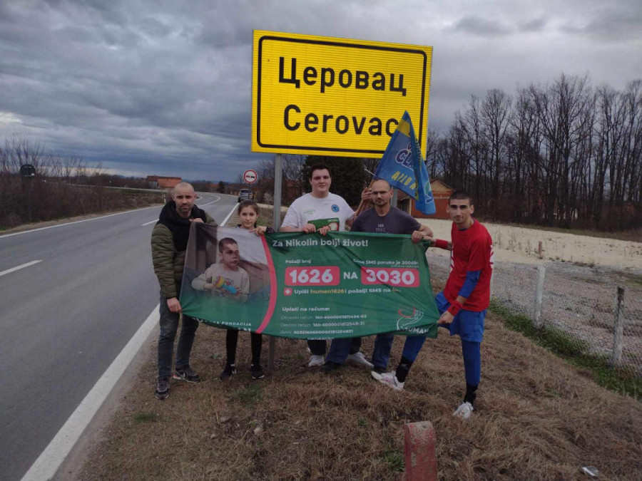Aleksandar odlučio da ponovo pomeri granice: Opet će trčati za malog Nikolu, ovog puta od Kragujevca do Ostroga! (FOTO)