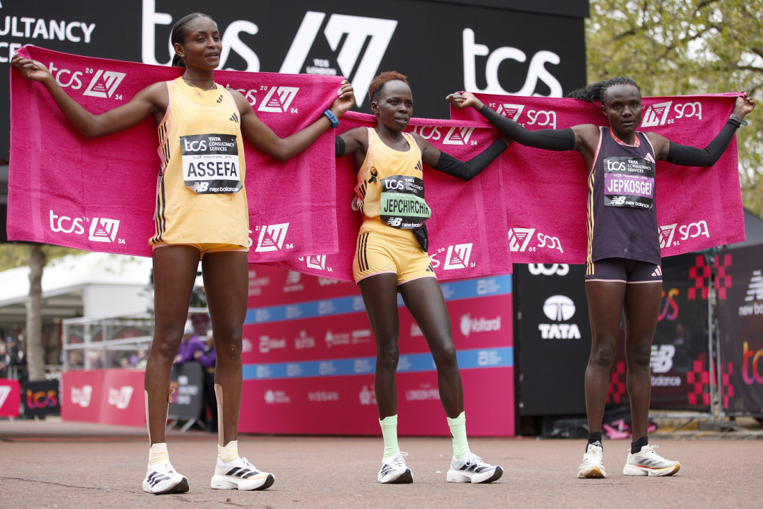 Istorijski dan na Londonskom maratonu! Kenijka oborila svetski rekord za 45 sekundi, a nije bila jedina koja je briljirala!