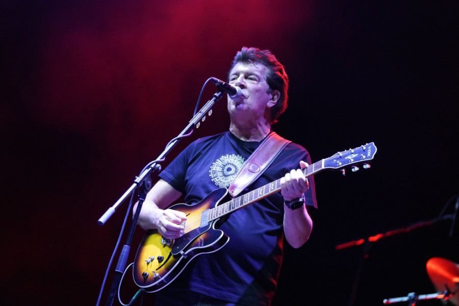 "On nije hteo da dođe, imali smo kriznu godinu!" Otkriven razlog zašto je Bora Čorba dao otkaz Bajagi