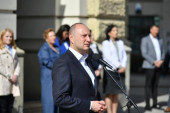 Gradonačelnik Novog Sada Milan Đurić: Vodimo odgovornu socijalnu politiku, evo koje grupe građana imaju benefite