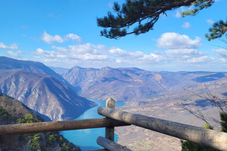 Svi pohrlili u Srbiju: Praznici doneli turistički bum, smeštaj planuo na ovim lokacijama!