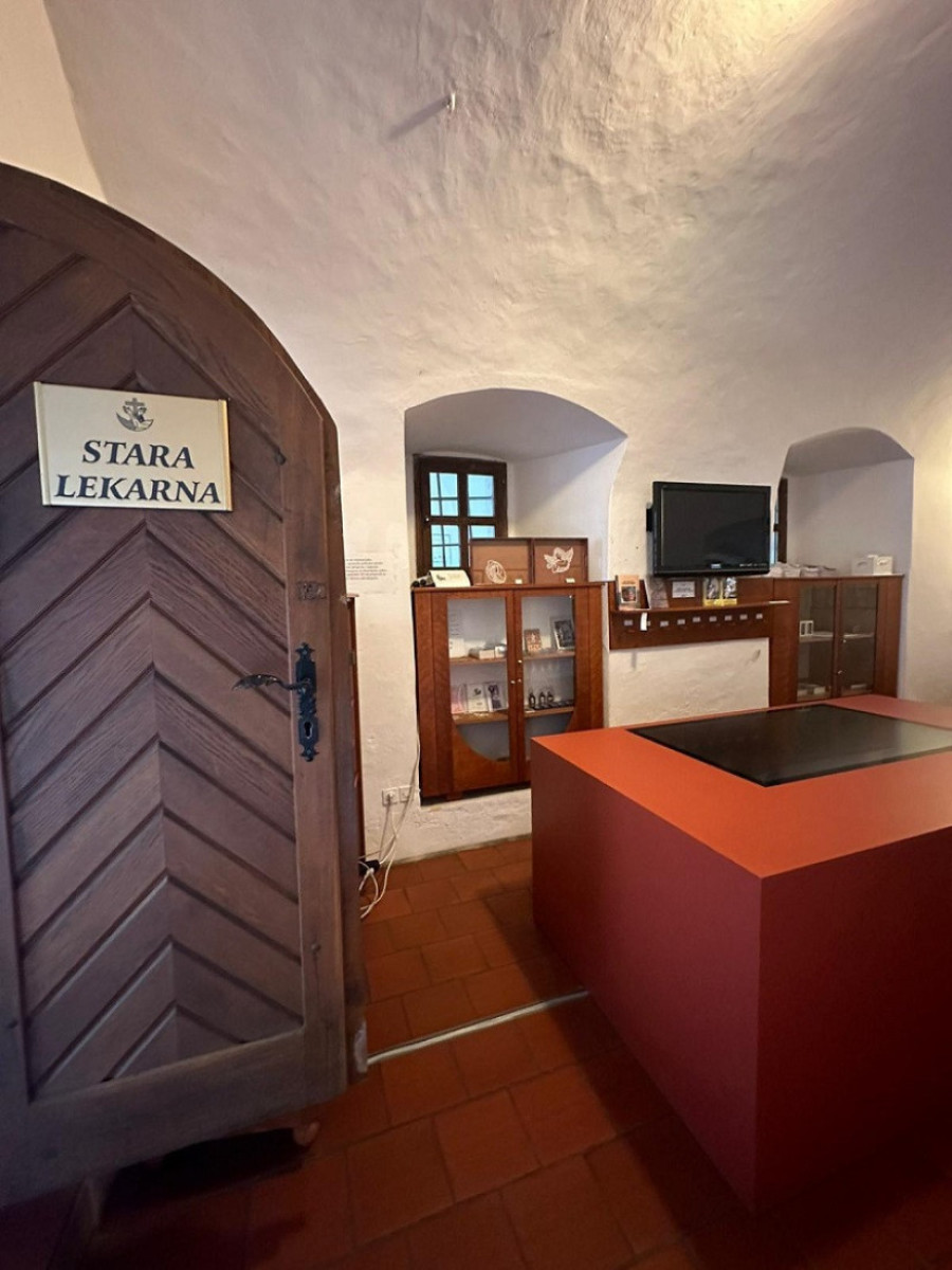 Olimje je zvanično najlepše selo u Evropi i ima najstariju apoteku: Monasi u zamku starom 1.000 godina se i danas bave medicinom