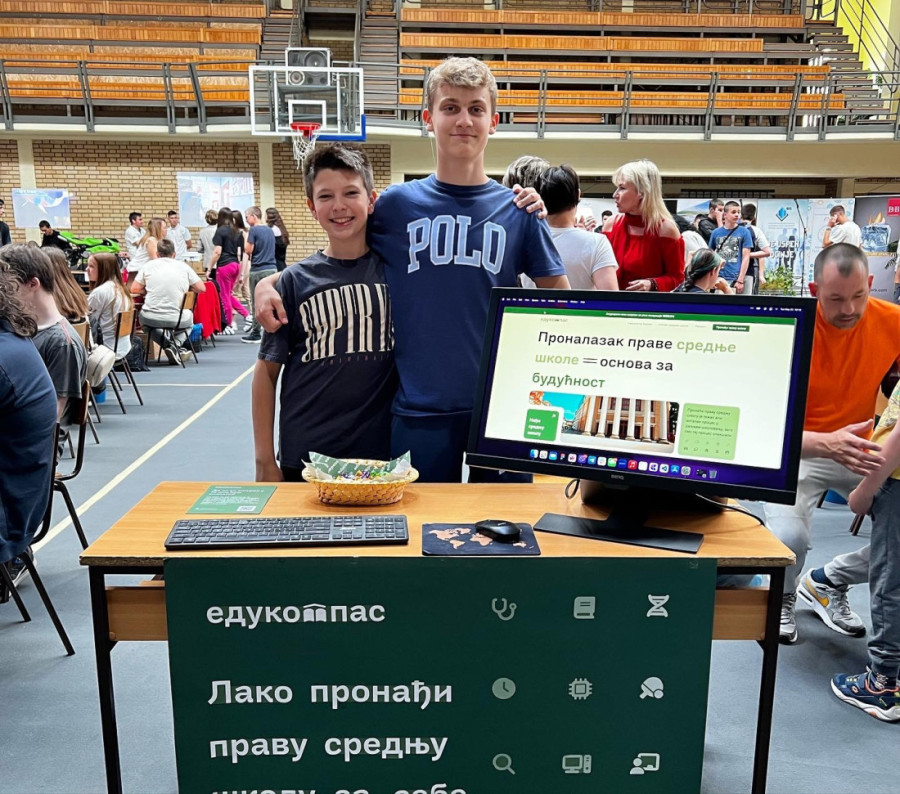 Budi inspiracija drugima, pridruži se i osnaži svoje veštine! U toku su prijave za konferenciju za mlade "Spark"