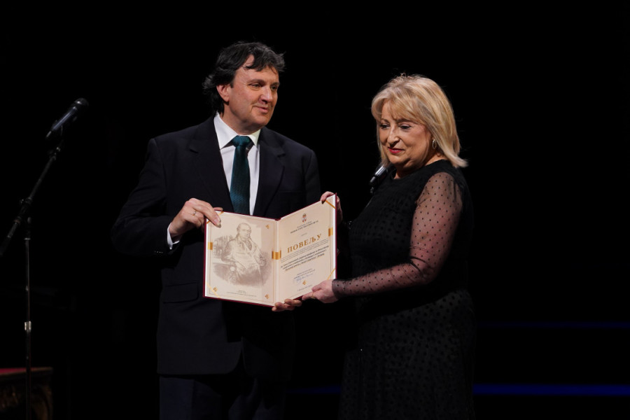 Ministarka Slavica Đukić Dejanović uručila povelje "Dositej Obradović" za doprinos prosveti