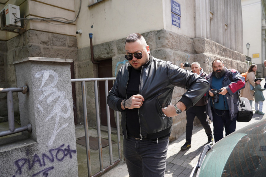Zavirite u kuću Filipa Cara u Crikvenici! Ima dva sprata, a gleda na more (FOTO)