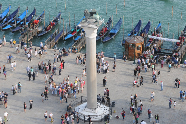 Zašto Venecija naplaćuje taksu za turiste, koja je procedura i koliko košta?