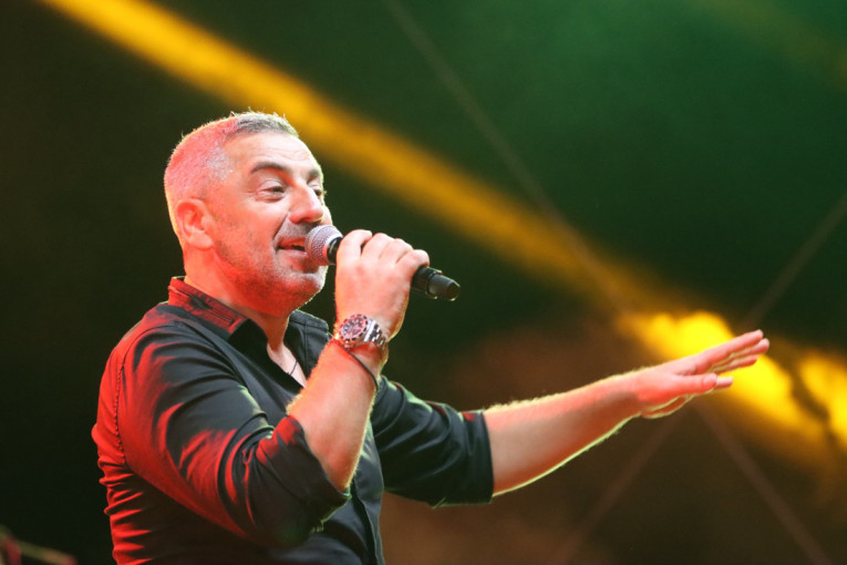 Jovan Perišić priredio specijalno iznenađenje ćerki na svadbi: "Cela sala je plakala, noge su mi drhtale!"