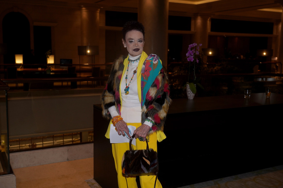 "Mogao si da oženiš poštenu devojku, a ne k***u" Voditeljka bila u braku sa glumcem, njegova porodica očajavala