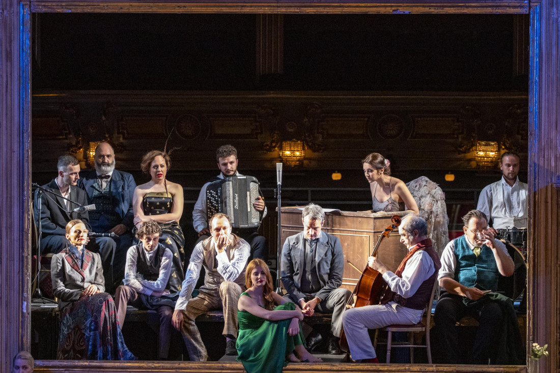Slavni ruski klasik "Ivanov" 50. put na sceni Narodnog pozorišta: Zašto smo tako umorni? (FOTO)