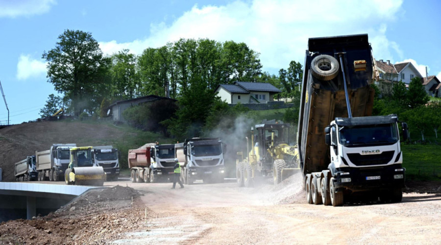 Vesić: Za obilaznicu oko Gornjeg Milanovca oko 30 miliona evra, kraj radova u septembru