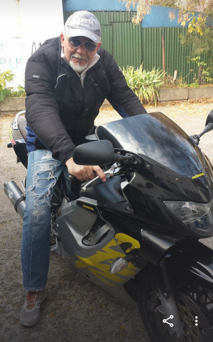 Nekadašnji bubnjar "Yu grupe" se preselio: Živeo u veoma lošim uslovima, pa otkrio gde se sada nalazi