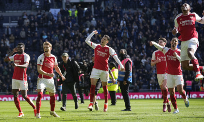 Arsenal baš grize za titulu! Srušen je i Totenhem posle iznenađujuće drame u finišu, FULL HD! (VIDEO)