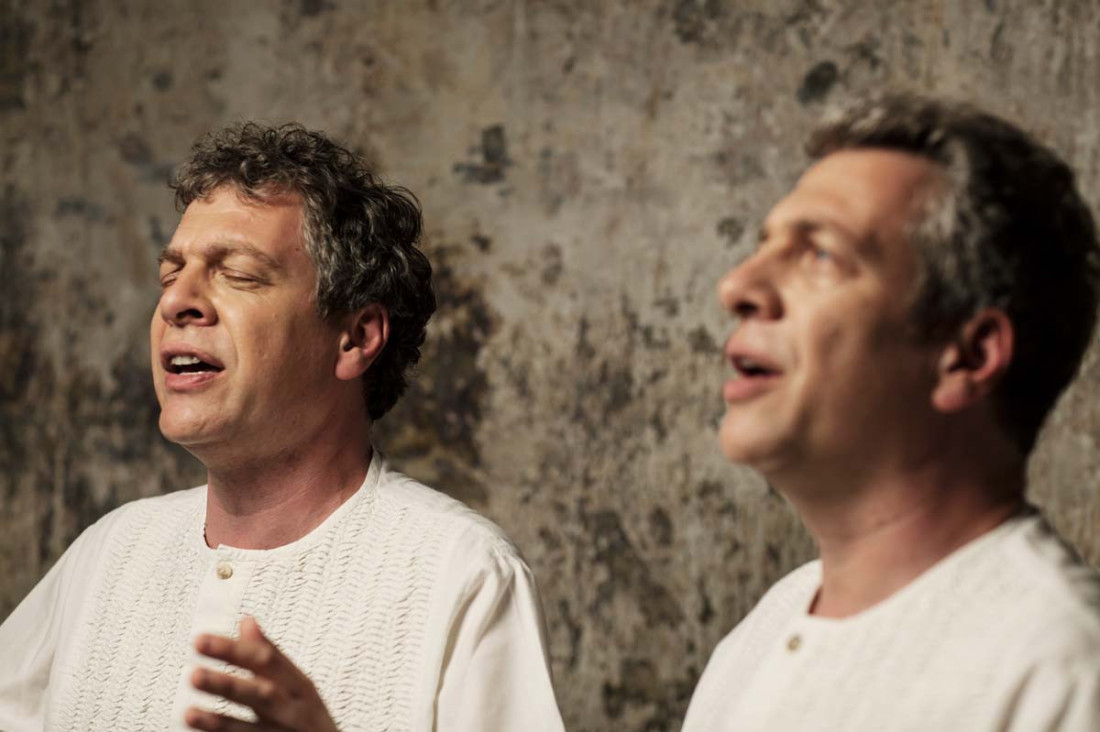 Braća Teofilović za 24sedam otkrivaju tajnu svoje muzike: Na jednom koncertu nas je slušalo 2.500 ljudi u potpunoj tišini (FOTO)