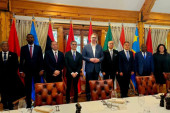 Vučić na ručku sa ambasadorima afričkih zemalja: Razgovarali o globalnim posledicama usvajanja rezolucije o Srebrenici (FOTO)
