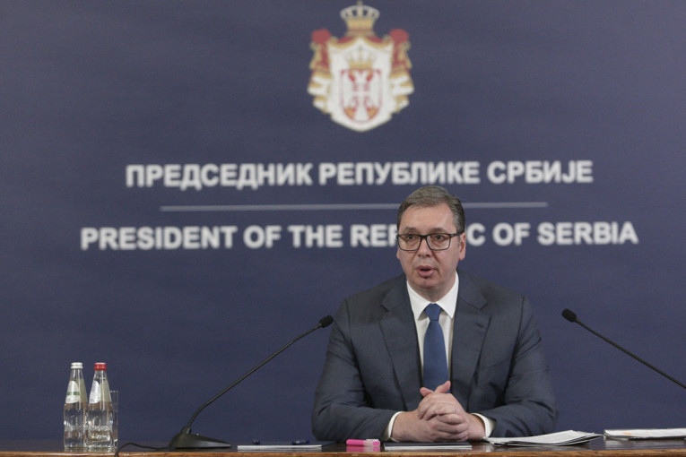 Predsednik Vučić izrazio saučešće predsedniku i vladi Irana: Ebrahim Raisi je bio iskreni i dosledni prijatelj Srbije