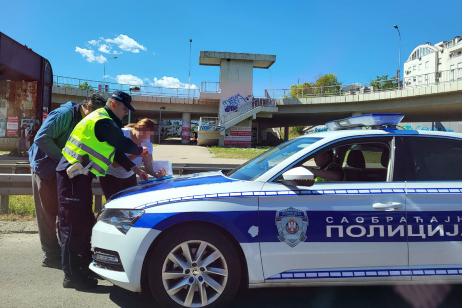 Saobraćajna policija za vikend imala pune ruke posla: Vozač (60) vozio sa 3,20 promila alkohola u krvi!