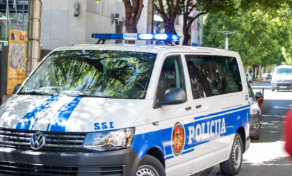 Grupa Roma pretukla radnika marketa u Igalu: Zadobio teške povrede glave, napadači nakon saslušanja pušteni