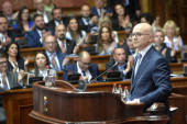 Završena sednica Skupštine Srbije: Novi poslanici položili zakletvu, nastavak sutra u devet sati