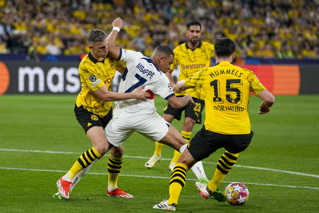 Dortmund - PSŽ: Gosti preživeli prve nalete rivala i sve češće prete! (VIDEO)