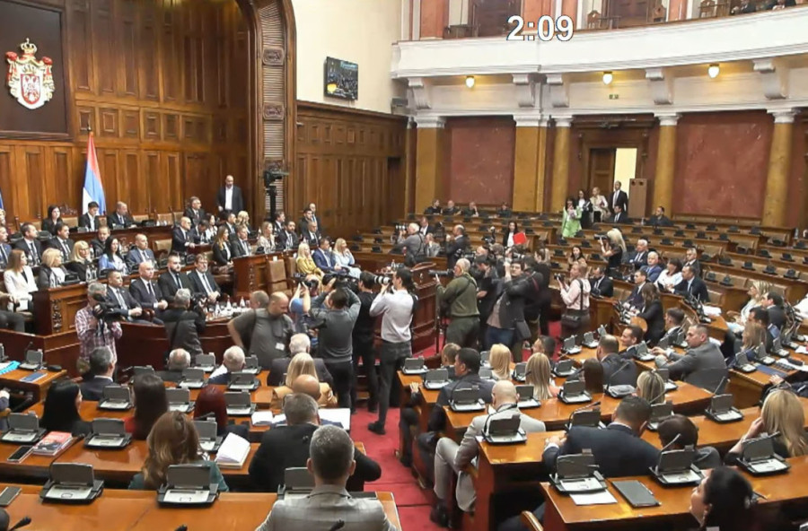 "Je li to pristojna Srbija, protiv nasilja?" Brnabić reagovala na bahatost opozicije: Nazivate ministre izdajnicima, karikaturama, robovima