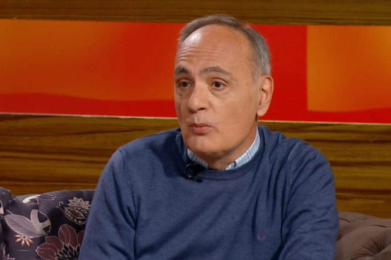 "Nije mu dosta što je pevač, nego mora da bude i opasan!" Aca Ilić osuo paljbu po kolegama, nikoga nije štedeo