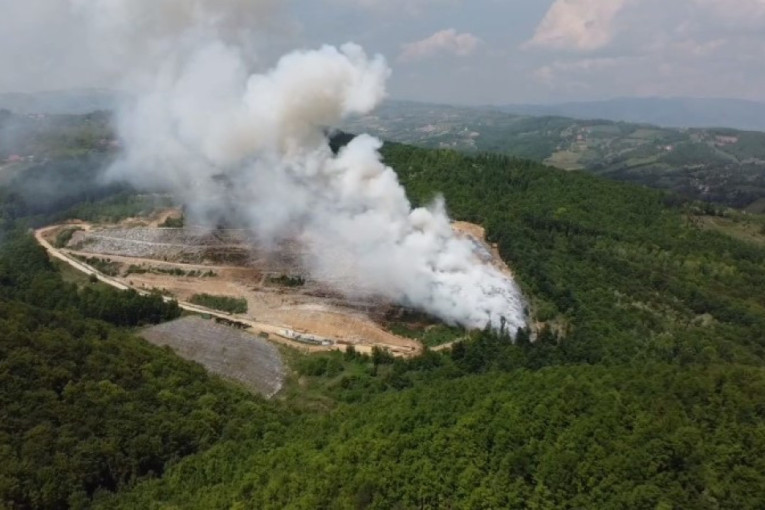 Ministarstvo zaštite životne sredine o požaru na deponiji "Duboko" u Užicu: Republički inspektori na terenu