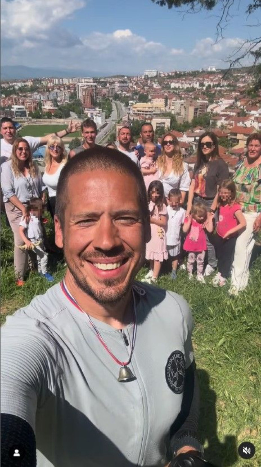 Nikolu Rokvića familija posetila za Vaskrs: Opisao emotivne trenutke (FOTO)