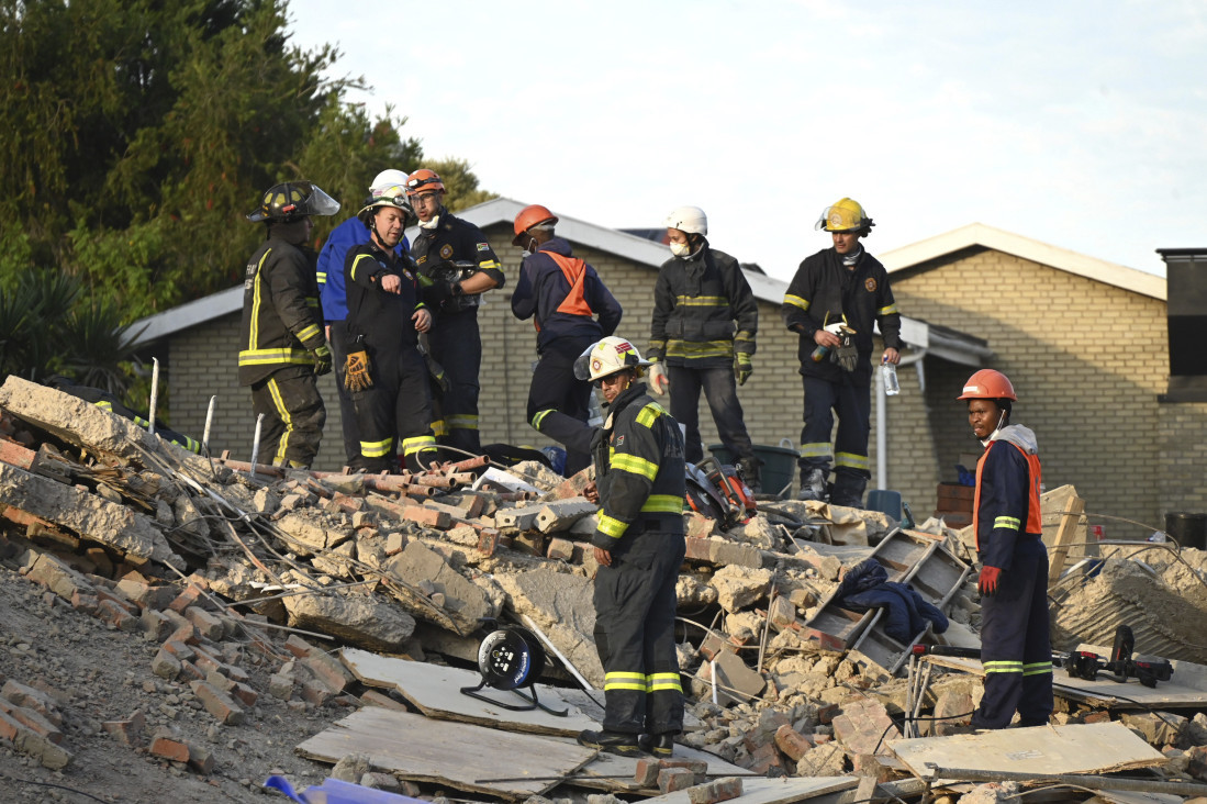 Crni billans: Broj žrtava urušavanja zgrade u Južnoj Africi porastao na 27