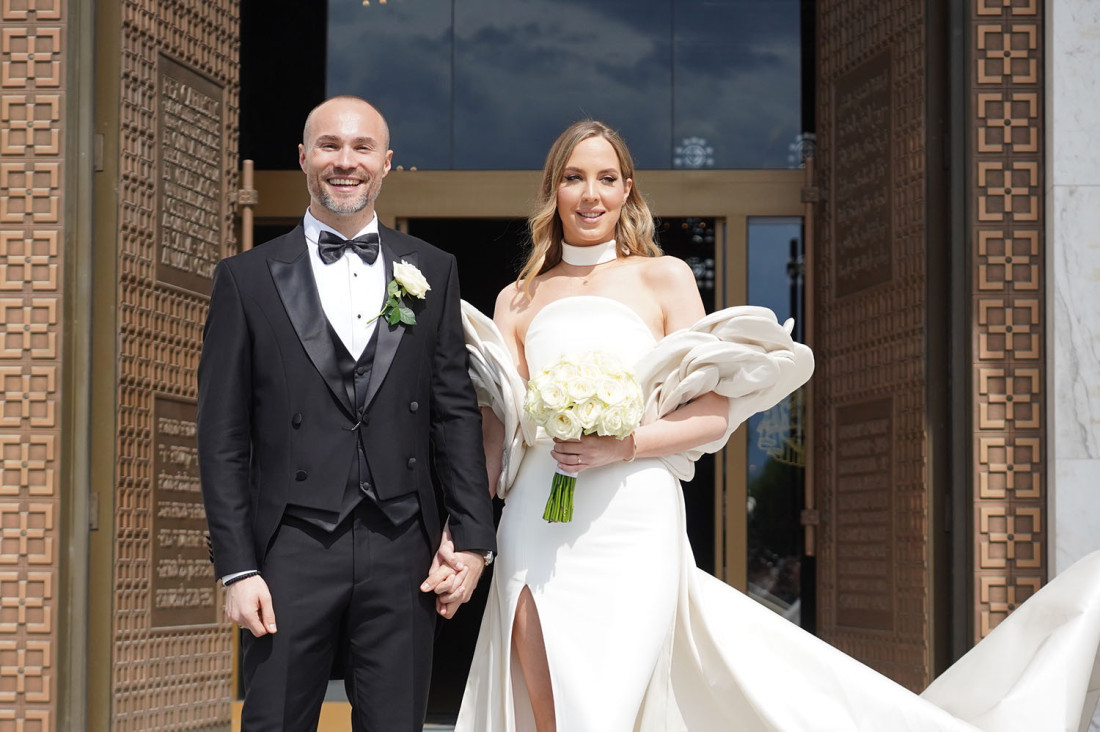 "Nadam se da ćemo uskoro nešto da ljuljamo!" Savo Milošević prekinuo medijsku tišinu na svadbi Ace Sofronijevića