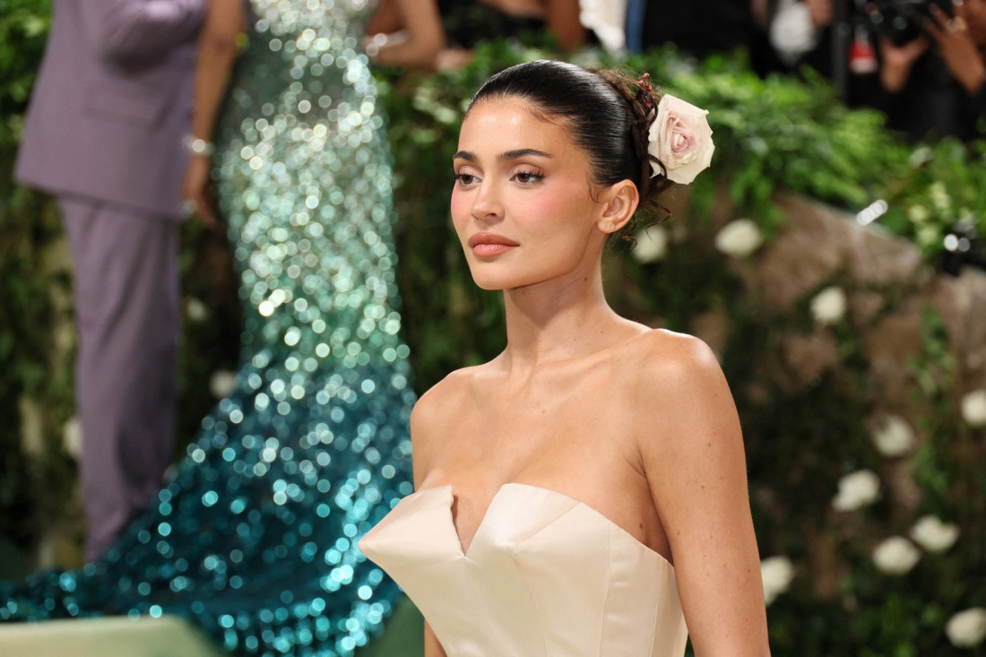 Svako dete Kajli Džener ima svoju dadilju! Plaća ih vrtoglavo, ali one odustaju zbog njenih strogih pravila: "Zahtevi su iscprljujući!"