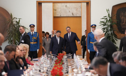 Srbija kupuje devet kineskih vozova za EXPO 2027! Vučić poručio: Ugovor o slobodnoj trgovini nam je otvorio širom vrata