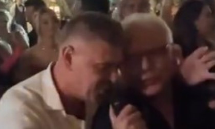 Savo Milošević zapevao na Sofrinoj svadbi, svi iznenađeni kakav glas ima! Ovaj hit je pokidao (VIDEO)