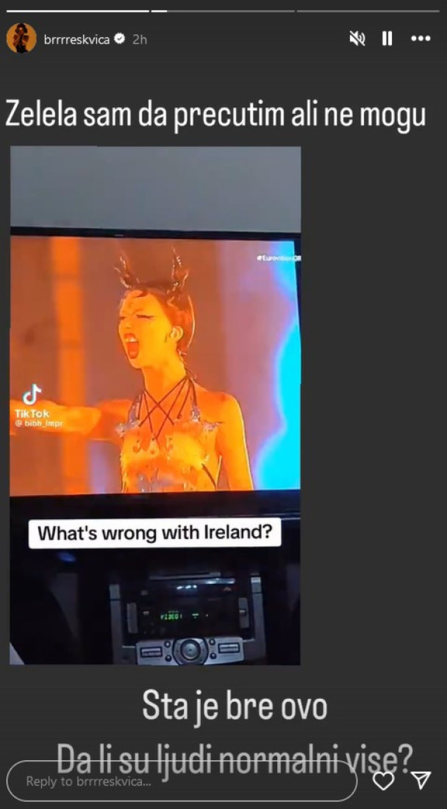 Breskvica kritikovala predstavnike Irske, pa joj tviteraši uzvratili: "Je li ovo ona što ima neku tetovažu đavoljih rogova?" (FOTO)