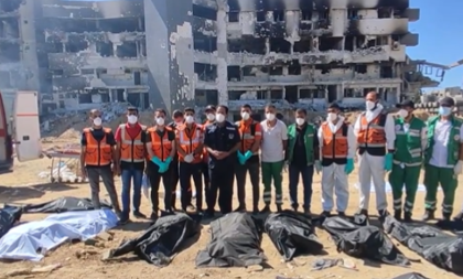 Otkrivena treća masovna grobnica u Pojasu Gaze! U bolnici Al-Shifa pronađeno 62 tela bez glava (VIDEO)