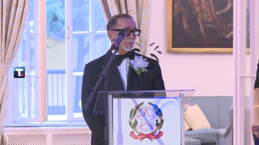 Spoj mode i pokreta: U italijanskoj rezidenciji održana revija "Tifani Benčivenga" (VIDEO)